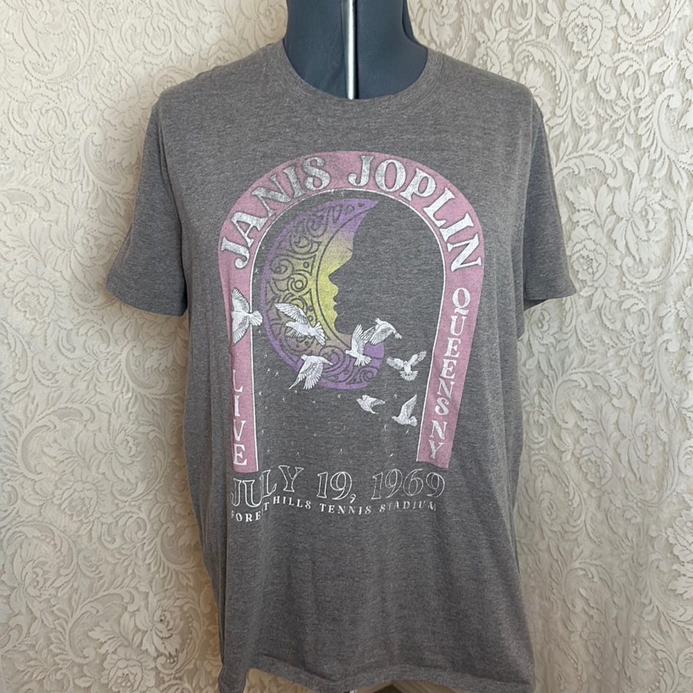 ❌SOLD❌Maurices Janis Joplin T-Shirt - Picture 1 of 5
